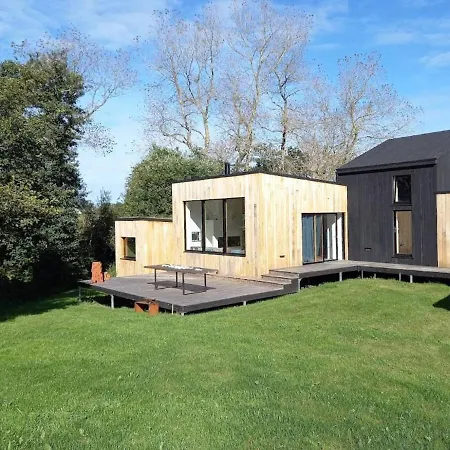 Neuve En Bois Avec Wifi Et Jardin, A Proximite De La De Trestraou, - Fr-1-368-353 *